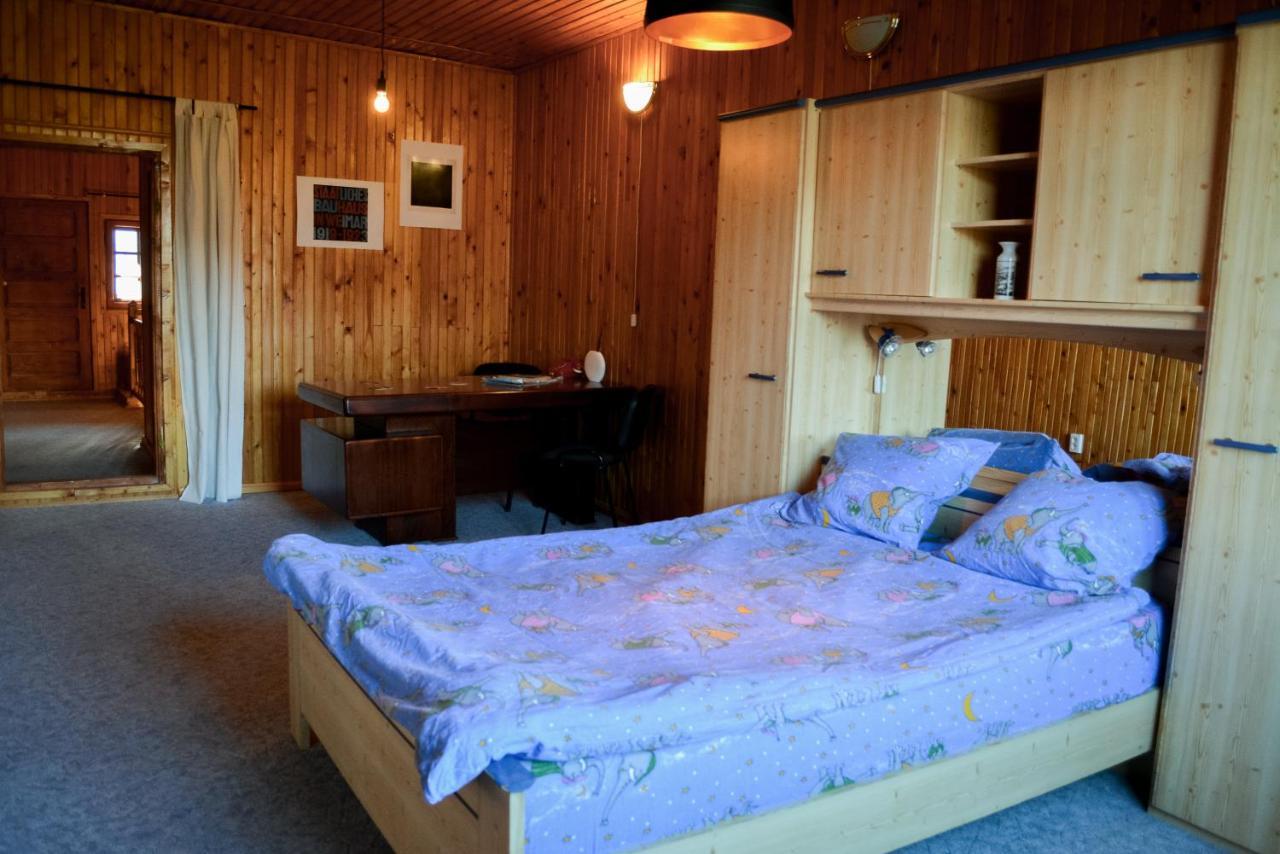 Grandpa'S Hidden Crib, 6 Bedroom, Pet Friendly Sinaia Esterno foto